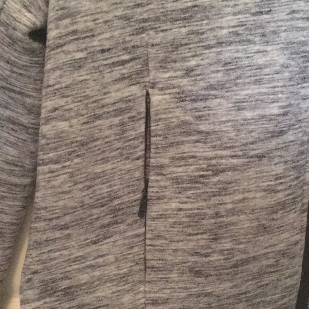 LuluLemon | Jacket - Picture 3 of 4